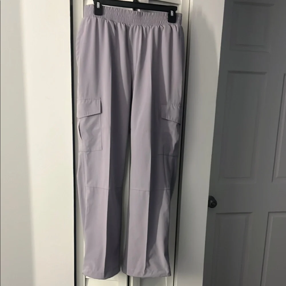 Women’s Lavender Cargo Pants - Picture 2 of 7